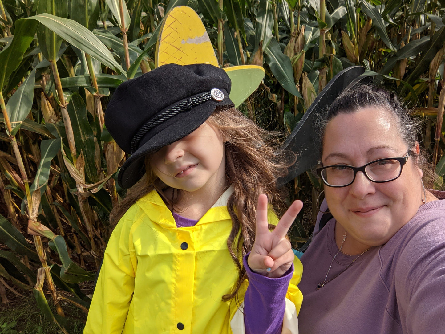 Weezer - The Sweater Song - zipper pouch - Watch me unravel - village of the weird